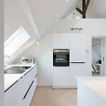 Homefy - Luxury Art Apartment Düsseldorf