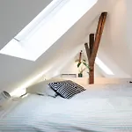 Homefy - Luxury Art Apartment